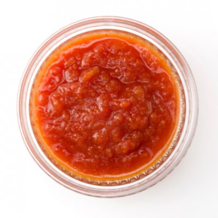 Tomatoes in their own juice, pureed 150 g